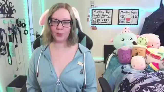 Thumbnail 1, ten_tickle_pixie's Stream at Chaturbate, 13 months ago