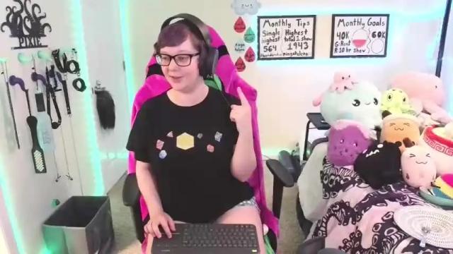 Image 6 of ten_tickle_pixie Stream on Chaturbate on 12 months ago