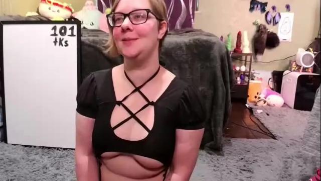 Image 7 of ten_tickle_pixie Stream on Chaturbate on 2 months ago