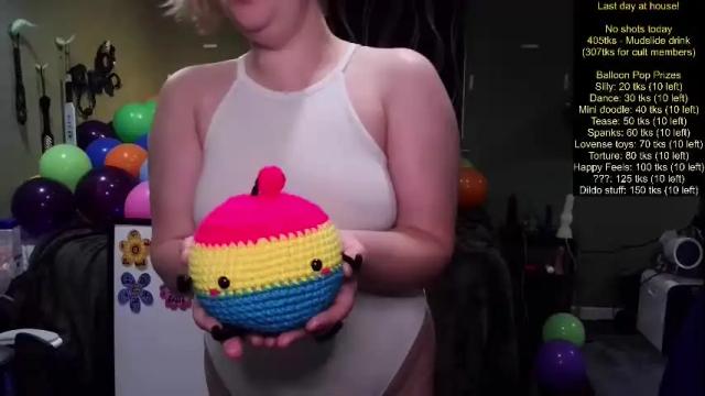 Image 2 of ten_tickle_pixie Stream on Chaturbate on 2 months ago