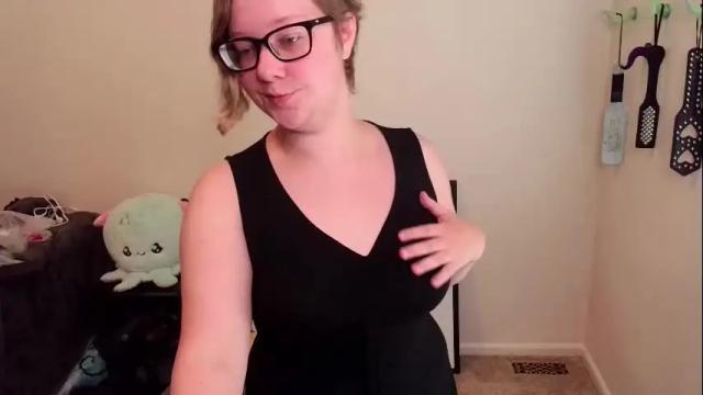 Thumbnail 3, ten_tickle_pixie's Stream at Chaturbate, 1 month ago