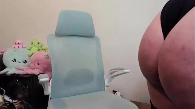 Image 6 of ten_tickle_pixie Stream on Chaturbate on 1 month ago