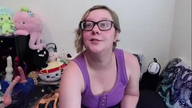 Thumbnail 2, ten_tickle_pixie's Stream at Chaturbate, 1 month ago
