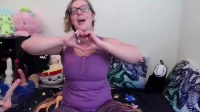 Thumbnail 3, ten_tickle_pixie's Stream at Chaturbate, 1 month ago
