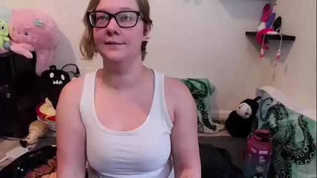 Thumbnail 1, ten_tickle_pixie's Stream at Chaturbate, 1 month ago