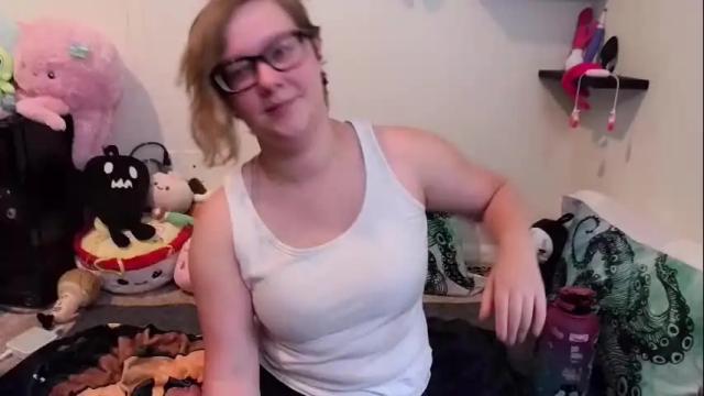 Image 2 of ten_tickle_pixie Stream on Chaturbate on 1 month ago