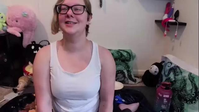 Image 6 of ten_tickle_pixie Stream on Chaturbate on 1 month ago