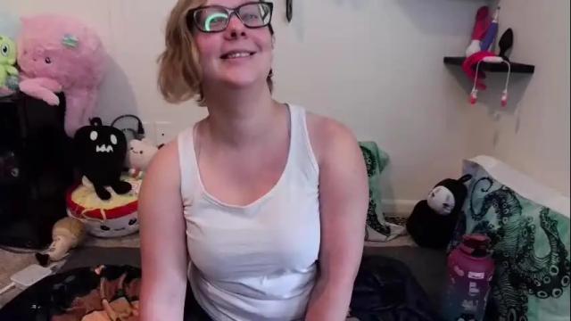Image 8 of ten_tickle_pixie Stream on Chaturbate on 1 month ago