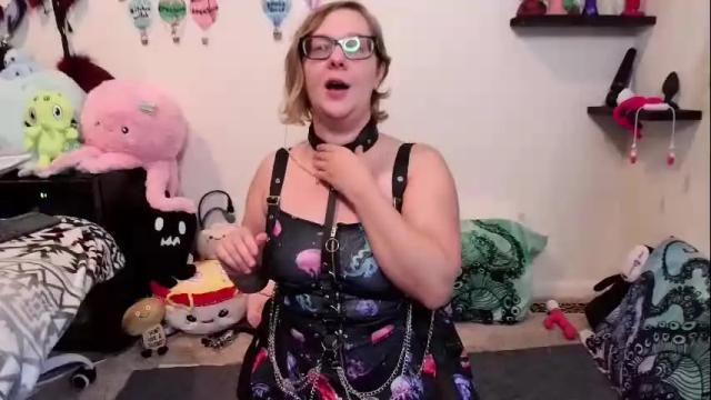 Image 10 of ten_tickle_pixie Stream on Chaturbate on 2 months ago