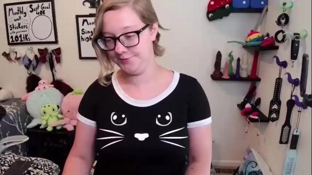 Thumbnail 1, ten_tickle_pixie's Stream at Chaturbate, 1 month ago