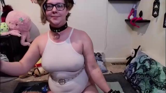 Image 2 of ten_tickle_pixie Stream on Chaturbate on 1 month ago