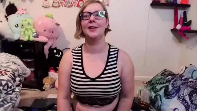 Image 10 of ten_tickle_pixie Stream on Chaturbate on 1 month ago