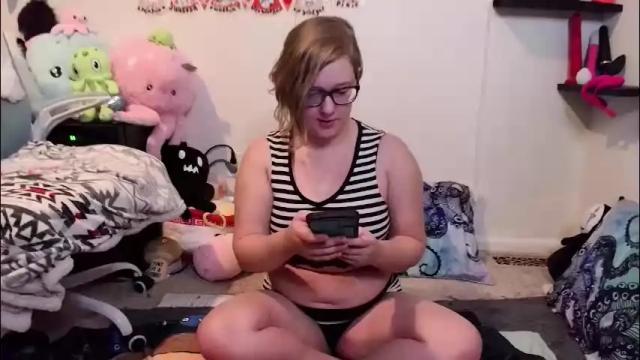 Image 2 of ten_tickle_pixie Stream on Chaturbate on 1 month ago
