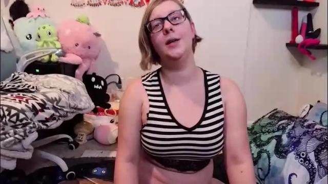Image 6 of ten_tickle_pixie Stream on Chaturbate on 1 month ago
