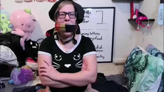 Image 4 of ten_tickle_pixie Stream on Chaturbate on 1 month ago