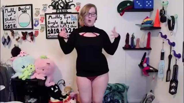 Image 2 of ten_tickle_pixie Stream on Chaturbate on 21 days ago