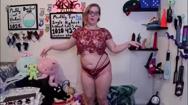 Image 3 of ten_tickle_pixie Stream on Chaturbate on 18 days ago