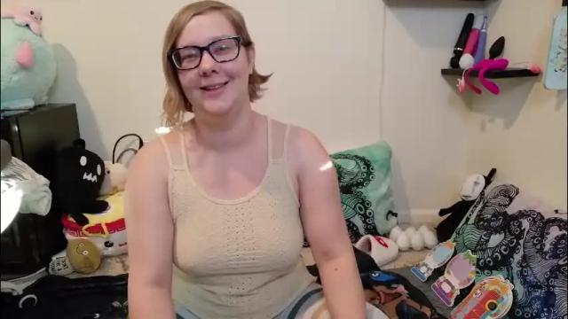 Image 2 of ten_tickle_pixie Stream on Chaturbate on 4 days ago