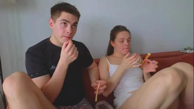 Image 8 of tenderlovesss Stream on Chaturbate on 23 days ago