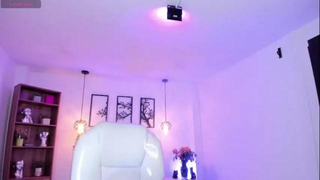 Image 6 of tenshi_jules Stream on Chaturbate on 27 days ago