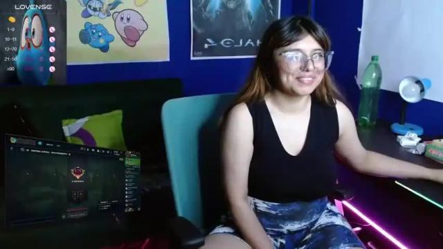 Image 4 of tercera_cherry Stream on Chaturbate on 17 months ago