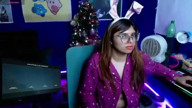 Image 7 of tercera_cherry Stream on Chaturbate on 17 months ago