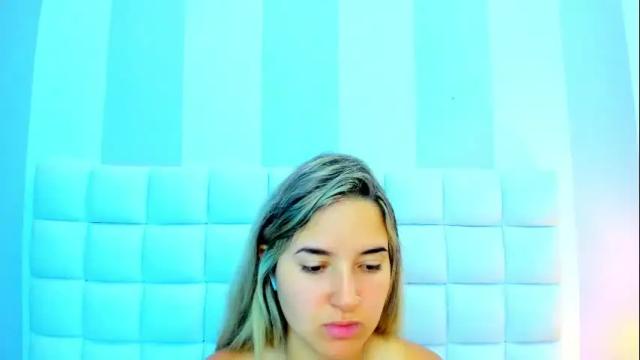 Image 2 of teresasroom_ Stream on Chaturbate on 8 days ago