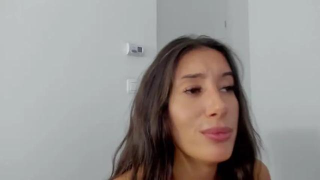 Image 6 of teressalovee Stream on Chaturbate on 18 months ago