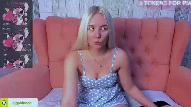 Image 11 of terihuffman Stream on Chaturbate on 18 months ago