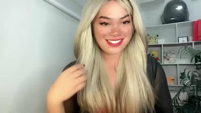 Image 4 of terri_jean69x Stream on Chaturbate on 18 months ago