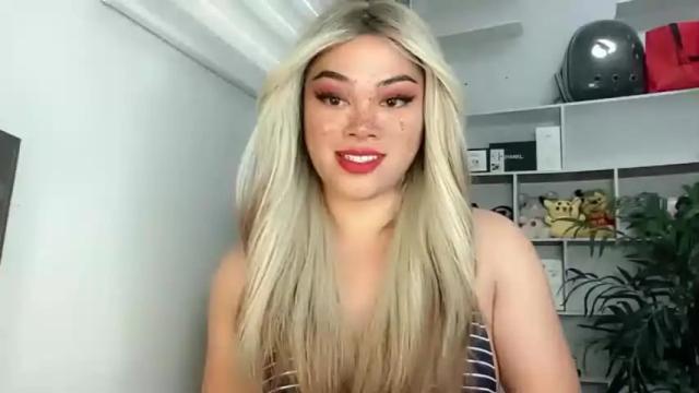 Image 10 of terri_jean69x Stream on Chaturbate on 18 months ago