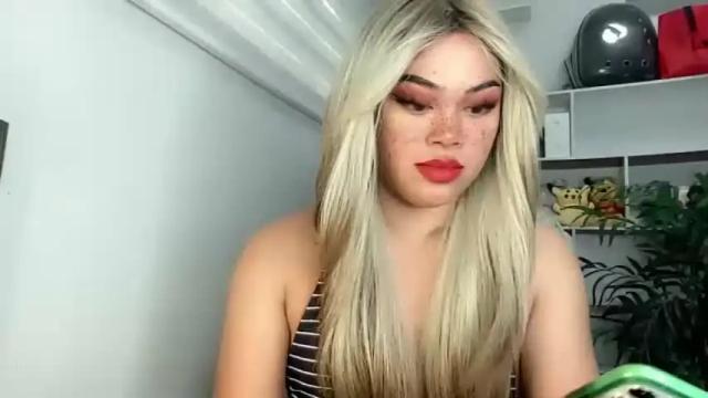 Image 12 of terri_jean69x Stream on Chaturbate on 18 months ago