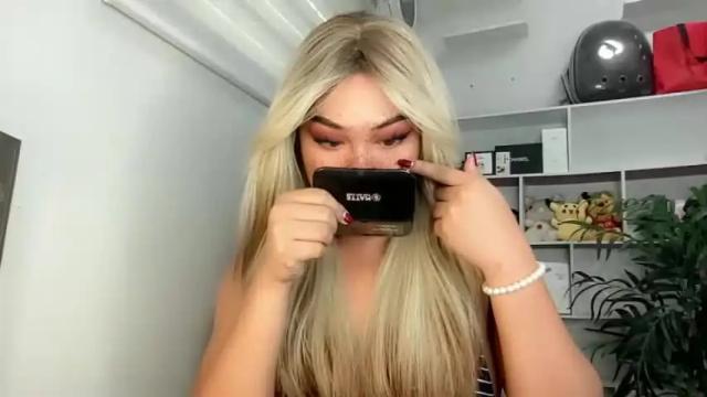 Image 7 of terri_jean69x Stream on Chaturbate on 18 months ago