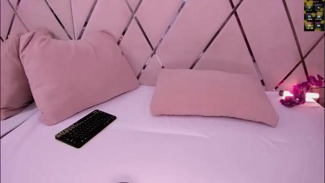 Image 4 of terryadorable Stream on Chaturbate on 1 month ago