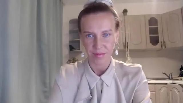 Image 3 of terrymoon Stream on Chaturbate on 21 months ago