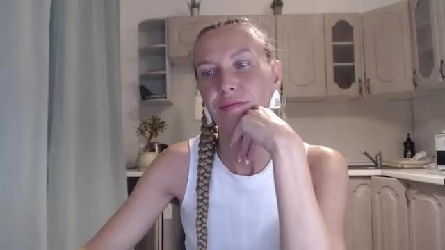 Image 6 of terrymoon Stream on Chaturbate on 21 months ago