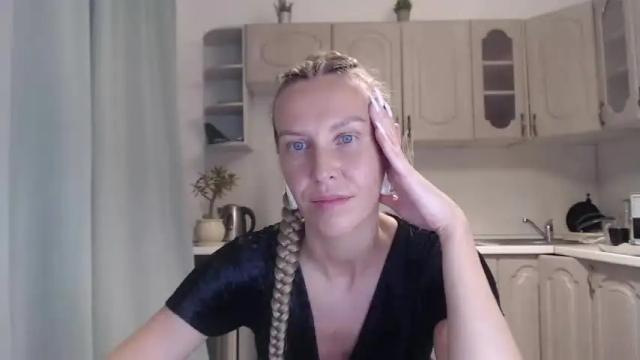 Image 6 of terrymoon Stream on Chaturbate on 21 months ago