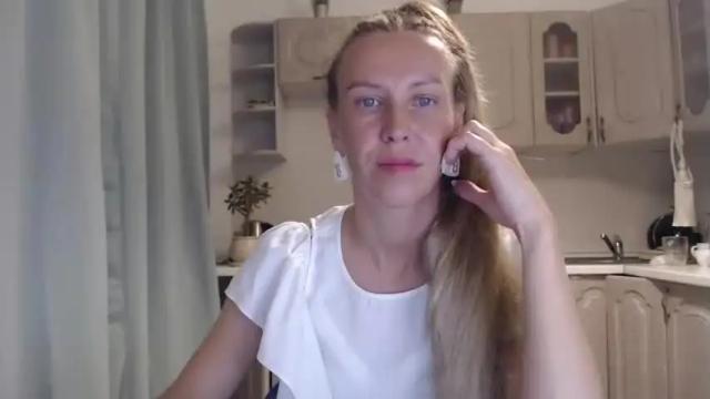 Image 4 of terrymoon Stream on Chaturbate on 21 months ago