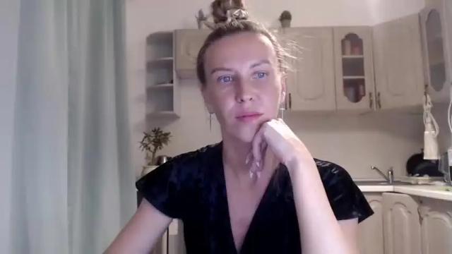 Image 10 of terrymoon Stream on Chaturbate on 25 months ago