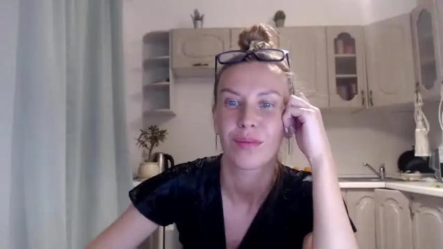 Image 6 of terrymoon Stream on Chaturbate on 25 months ago