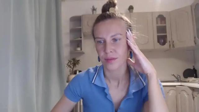 Image 3 of terrymoon Stream on Chaturbate on 20 months ago
