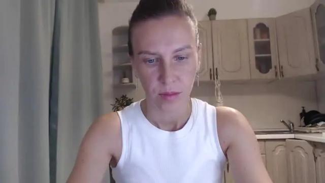 Image 8 of terrymoon Stream on Chaturbate on 24 months ago