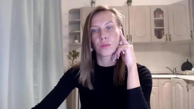 Image 3 of terrymoon Stream on Chaturbate on 24 months ago