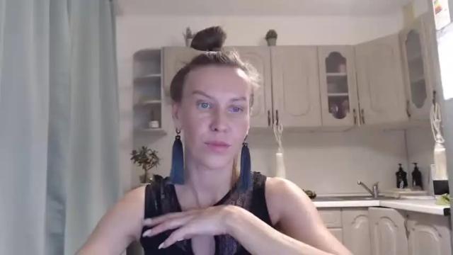Image 8 of terrymoon Stream on Chaturbate on 20 months ago