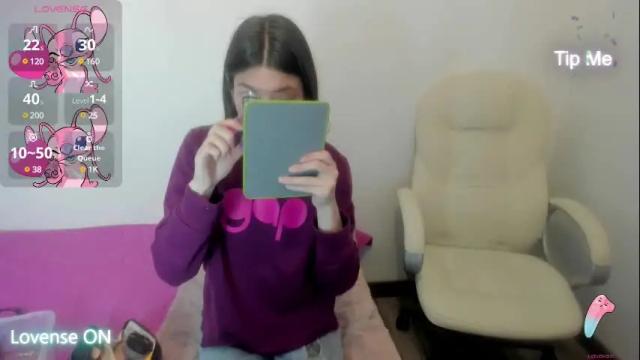 Image 2 of tesa_cute Stream on Chaturbate on 1 month ago