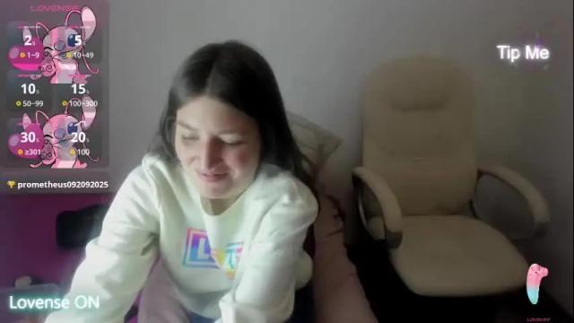 Image 11 of tesa_cute Stream on Chaturbate on 1 month ago