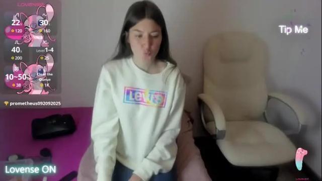 Image 12 of tesa_cute Stream on Chaturbate on 1 month ago
