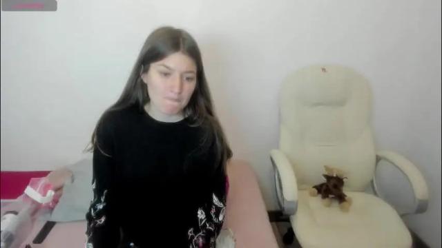 Image 3 of tesa_cute Stream on Chaturbate on 2 months ago