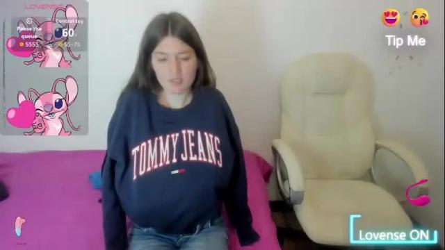 Image 6 of tesa_cute Stream on Chaturbate on 1 month ago