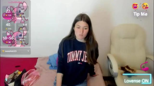 Image 4 of tesa_cute Stream on Chaturbate on 1 month ago